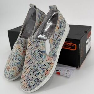 Bernie Mev TW98 Slip On Sneaker Womens 36 Floral‎ Multi NEW Memory Foam